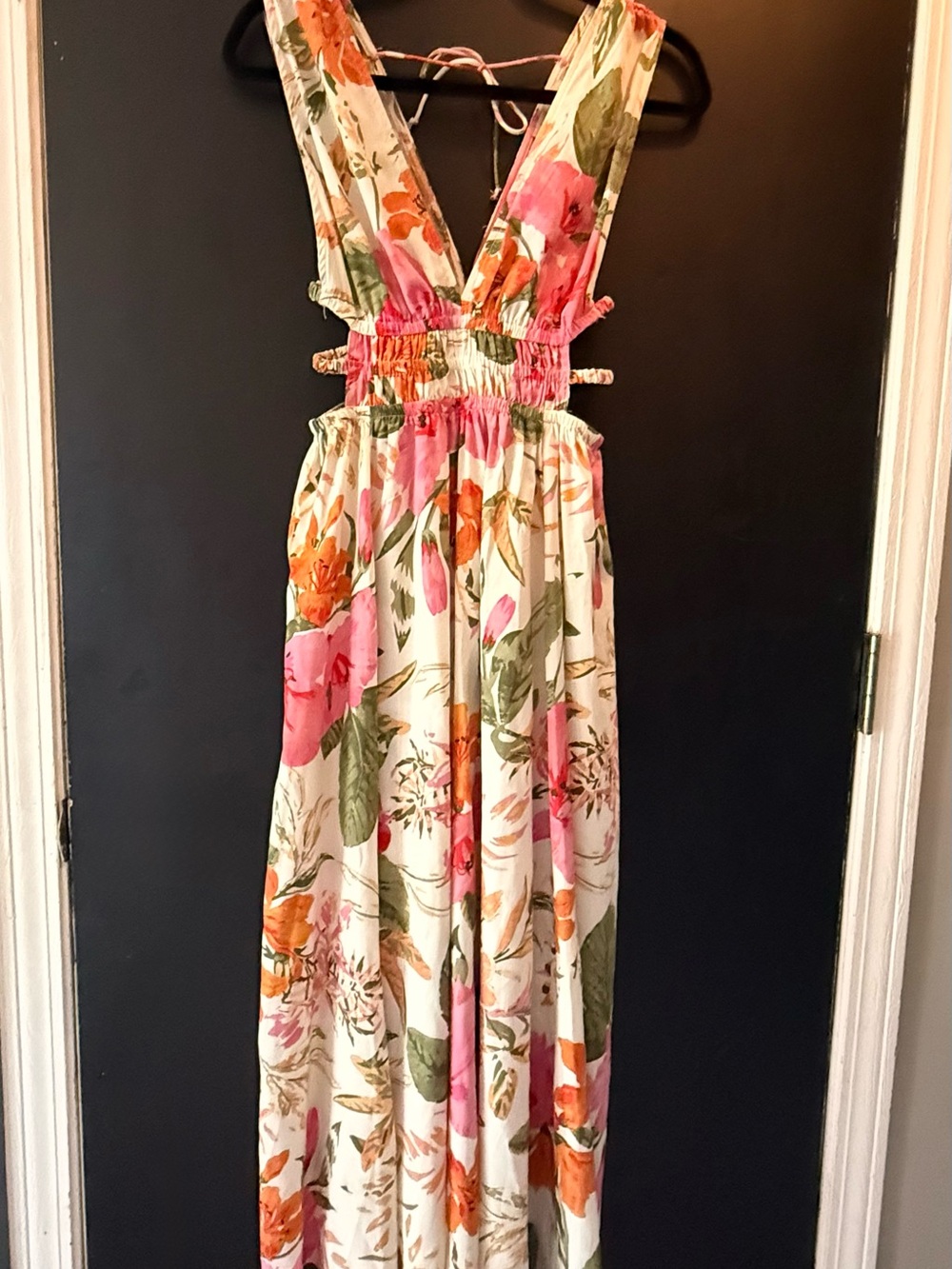 NWT Indulge Floral Maxi Dress
